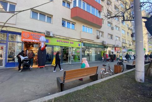 Calea Rahovei, zona dens populată și intens circulată pietonal, 91mp