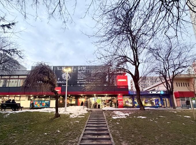 Direct proprietar - Inchiriez spațiu comercial 267 mp în Complex Colentina