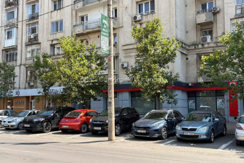 Inchiriez spatiu comercial stradal 54mp zona Calea Mosilor cu vad Consacrat
