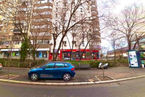 Spatiu comercial Crangasi – 60 mp utili, vitrina 11 ml, 2.000 EUR/luna