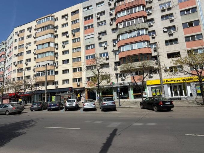 Spatiu comercial de vanzare cu suprafata de: 124mp chirias de renume!