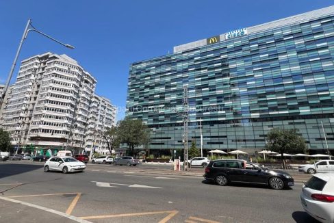 Vanare spatiu comercial 70mp – P-ta Victoriei - Titulescu