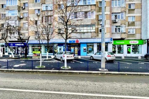 Vanzare spatiu comercial Margeanului, 55 mp, vitrina 5,5 ml