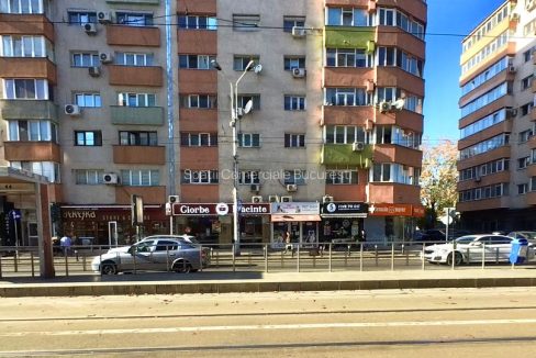 Vanzare spatiu comercial, Mosilor 127 mp, chirie 6000 euro, vitrina 16 ml