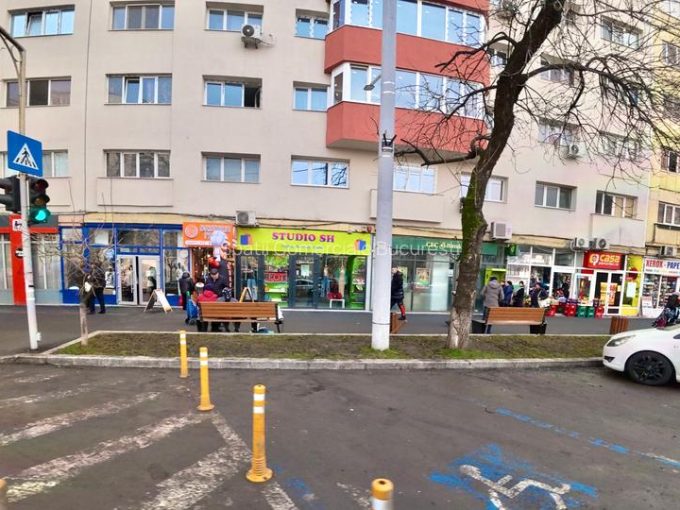 Vanzare spatiu comercial Rahova, 111 mp, chirie 5615 euro, randament mare