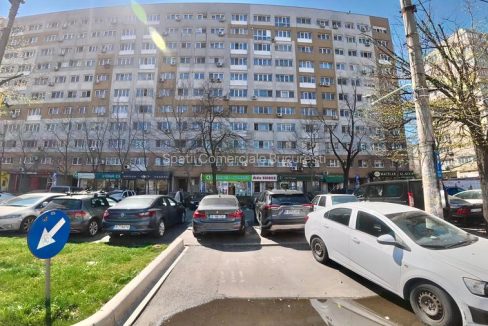 Vanzare spatiu stradal cu teren propriu – intersectie Dristor